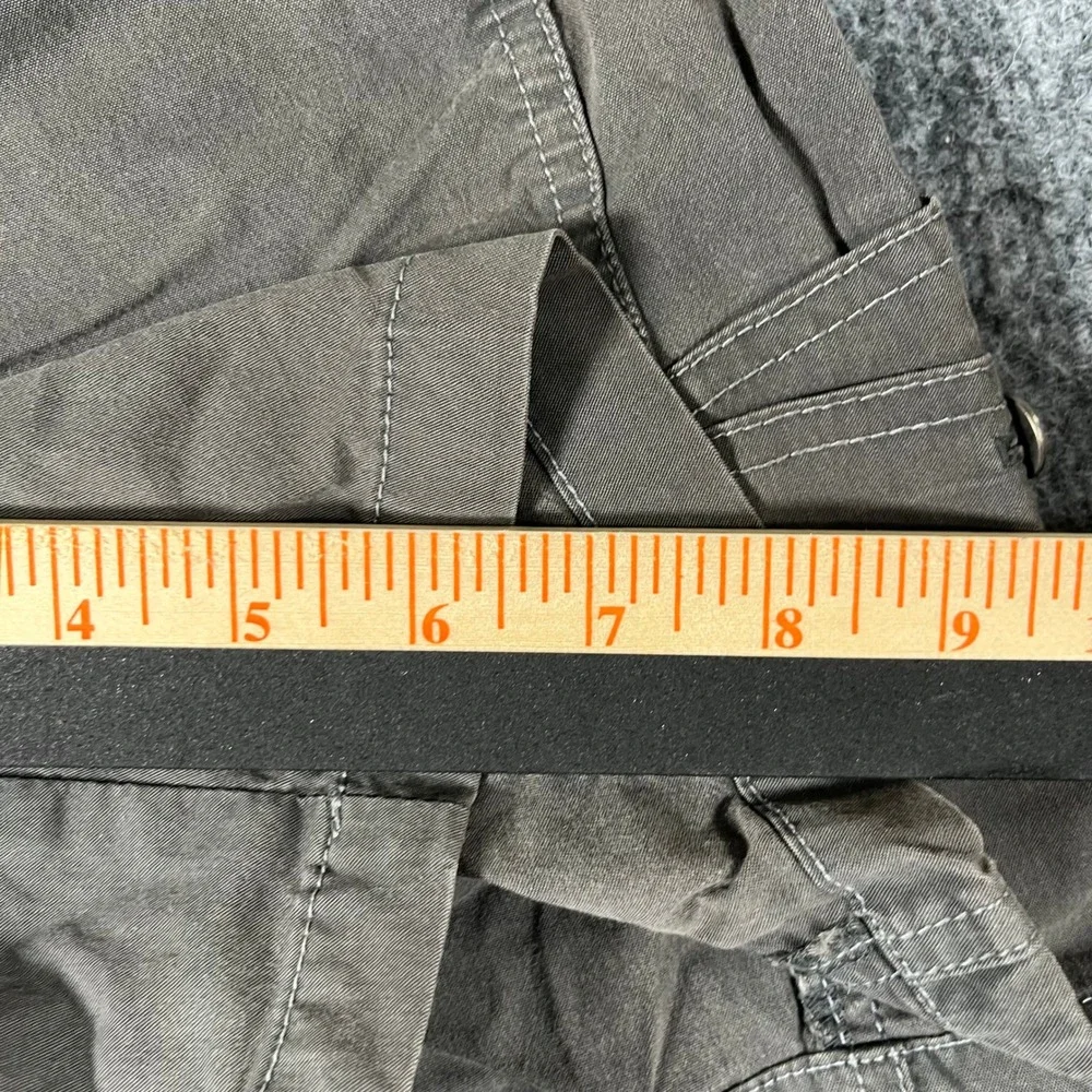 Kuhl Shorts Womens Size 8 Gray Cotton Blend Cargo Hiking Outdoor Utility